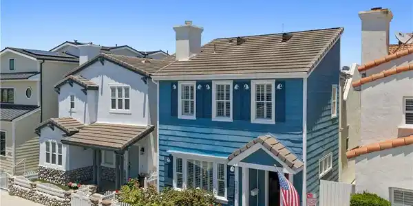 428 E Bay Avenue