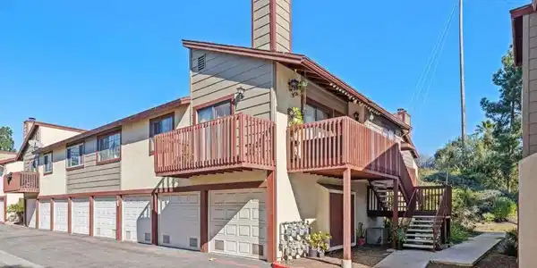 835 Tamayo Drive