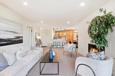 7187 Camino Degrazia