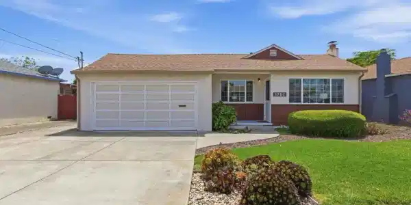 1762 Via Redondo