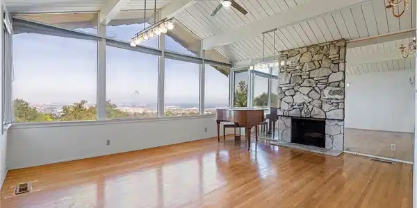 4217 Miraleste Drive