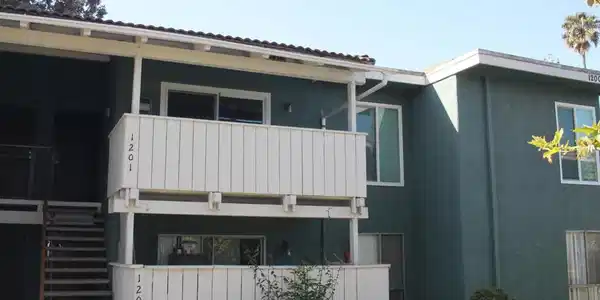 1300 Saratoga Avenue