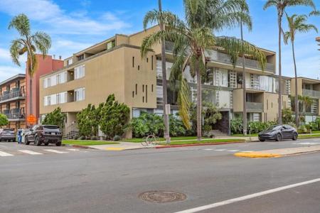 3200 6th Avenue