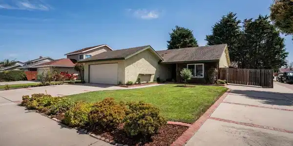 1180 Bogota Court