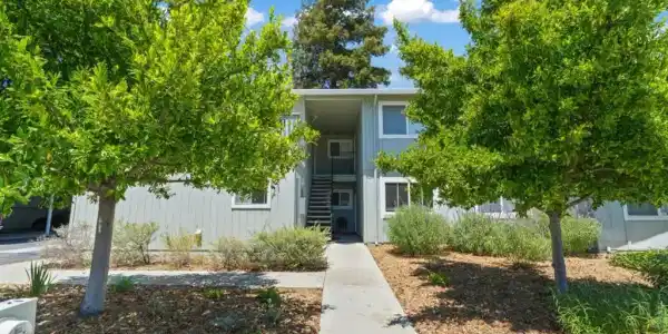 1083 Reed Avenue