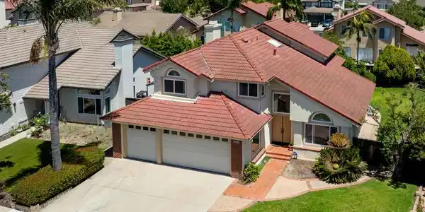 2011 Lennox Court