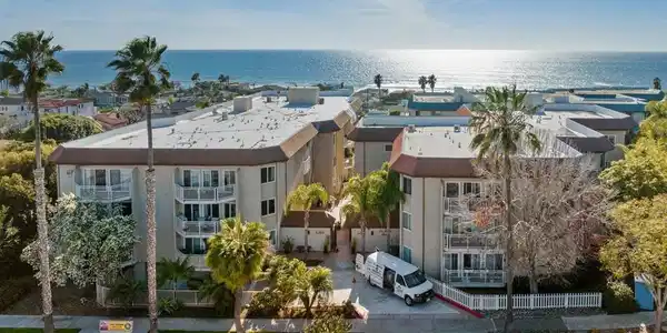 5366 La Jolla Blvd