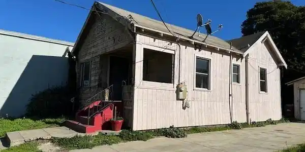 1024 50Th Ave