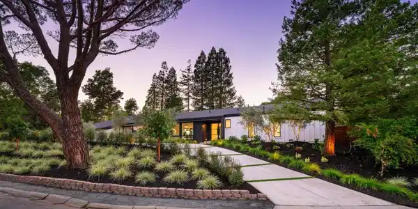 35 Bel Aire Court