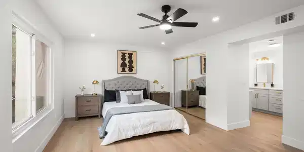 4012 Mount Acadia