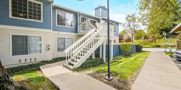 6 Glenwood