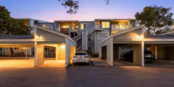 37168 Meadowbrook Cmn