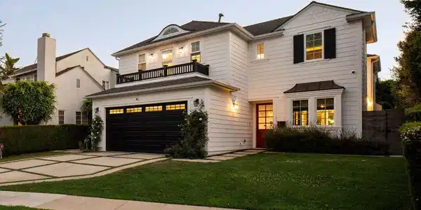 165 S Gretna Green Way
