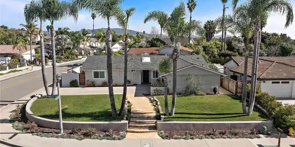 7722 Anillo Way