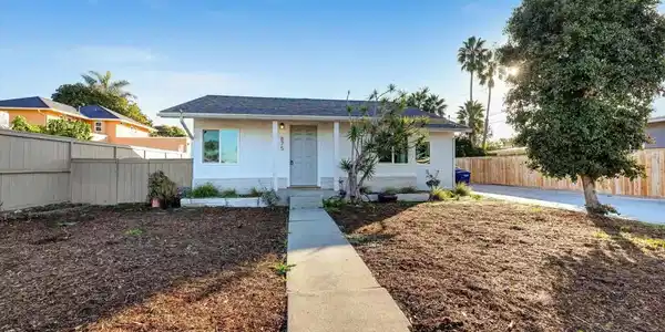 875 La Mirada Ave