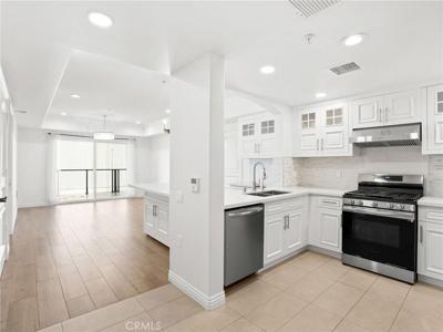 1598 Long Beach