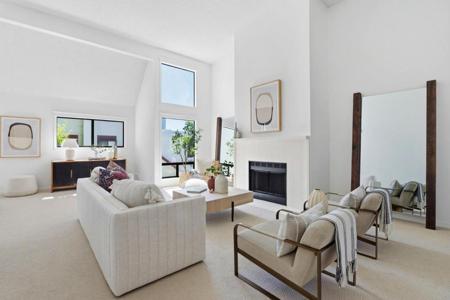 548 Shorebird Circle