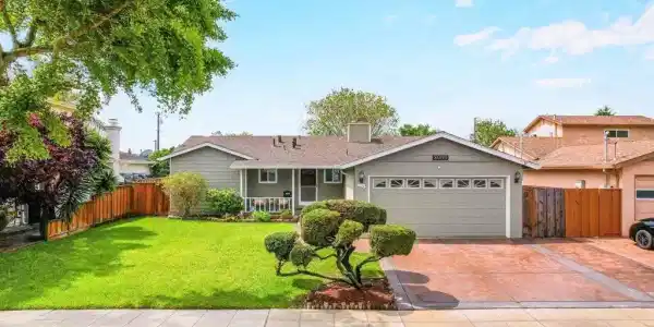 35975 Ruschin Dr