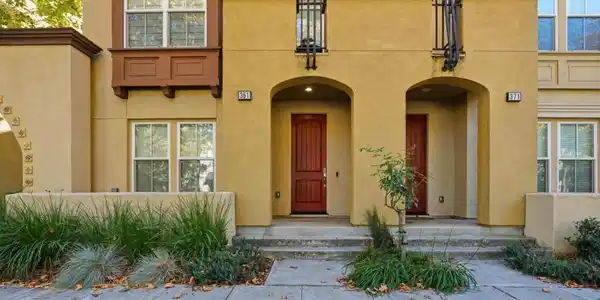 361 W Evelyn Avenue