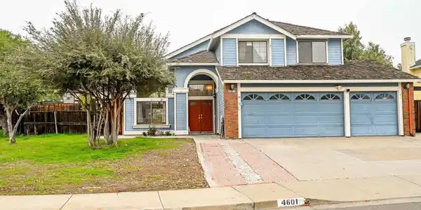 4601 4601 Country Hills Dr