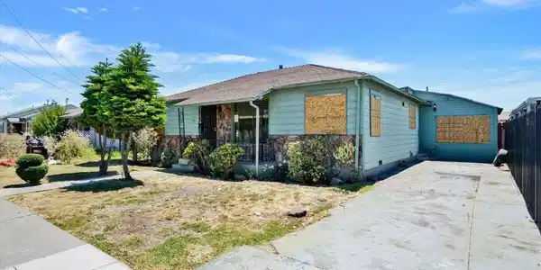 226 Tunis Rd