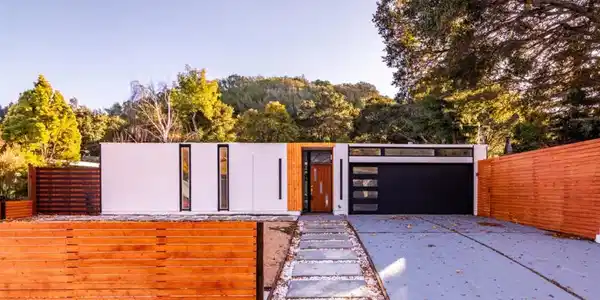 833 Appleberry Drive