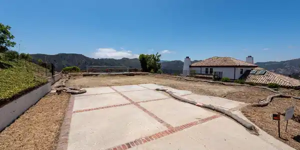 16756 Monte Hermoso Drive