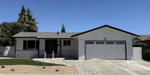 1124 Monterey Dr