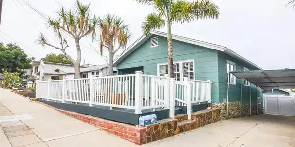 2226 Etiwanda Street