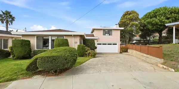 33 Lilac Lane