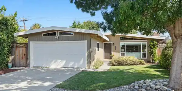 321 Anna Avenue