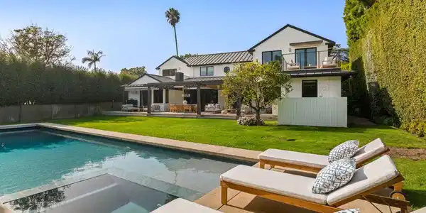 720 S Amalfi Drive