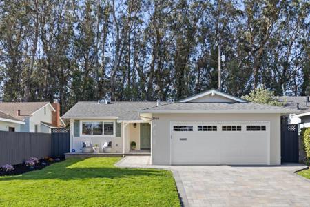 2560 Evergreen Drive