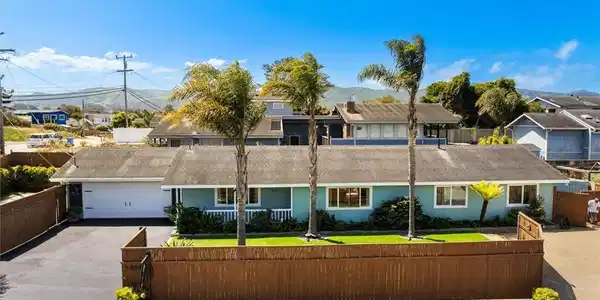 1099 Pismo Ave
