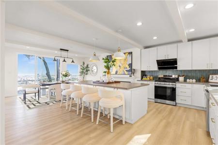 4317 Paseo De Las Tortugas