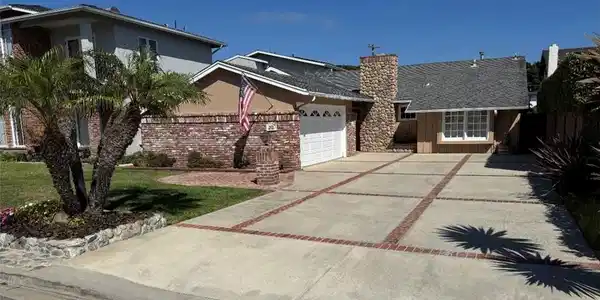 416 Aliso Avenue