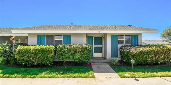 3760 S Vista Campana