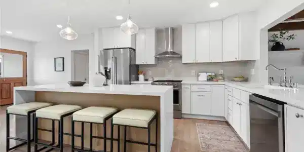 2271 Mira Mar