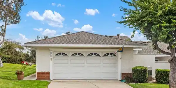 3260 3260 Paseo Gallita