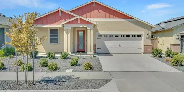 2071 2071 Revival LN
