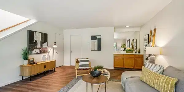 61 Parkview Ter