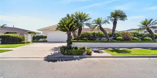 4807 Surrey Drive