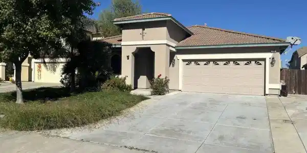 30 Vignola Ct