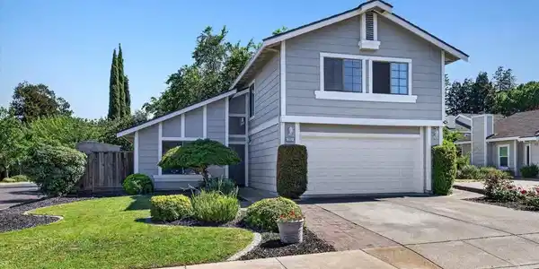 2202 Boulder Creek Ct.