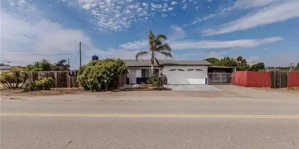 914 El Morro Avenue
