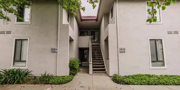 6382 Buena Vista Dr