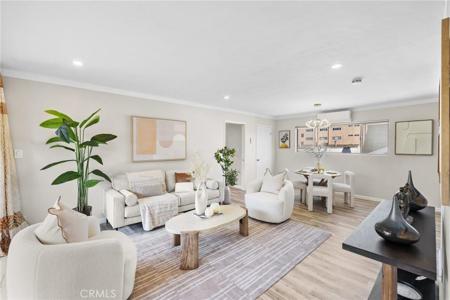 401 W 5th Street