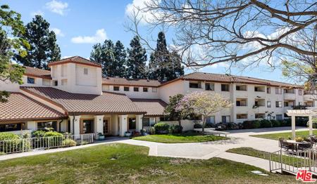 501 Palisades Drive