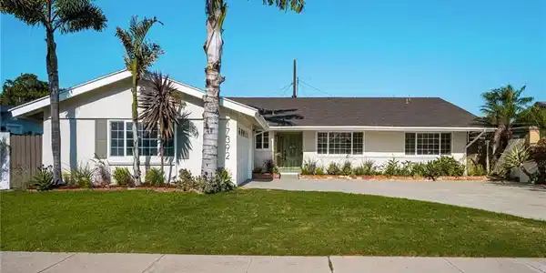 17392 Palm Street