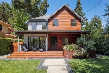 1119 Hopkins Avenue